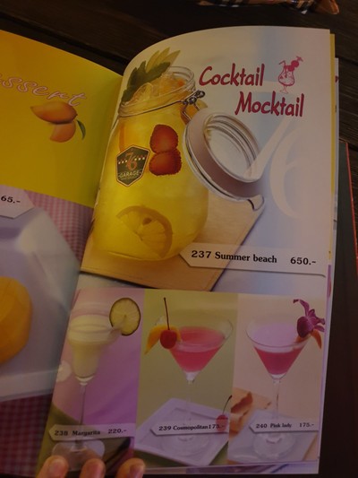 ป้ายราคาหรือสมุดเมนู