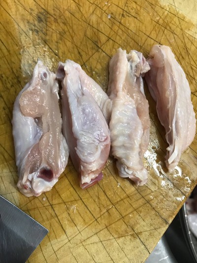 วิธีทำ น่องอีหนู - ไก่ตะเกียบหมักข้าวคั่ว วิธีทำ น่องอีหนู - ไก่ตะเกียบหมักข้าวคั่ว