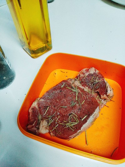 วิธีทำ สเต็กเนื้อมะแขว่น