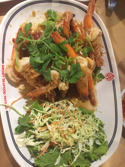 กุ้งแชบ๊วยทอดกระเทียม