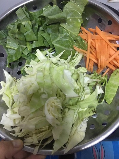 วิธีทำ “ข้าวผัดหมู" วิธีทำ “ข้าวผัดหมู"
