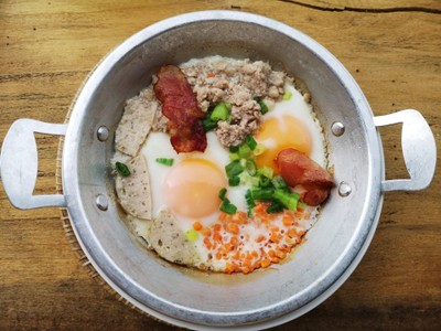 ไข่กะทะมื้อเช้า