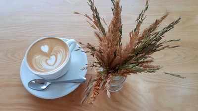 อาหาร หรือ เครื่องดื่ม