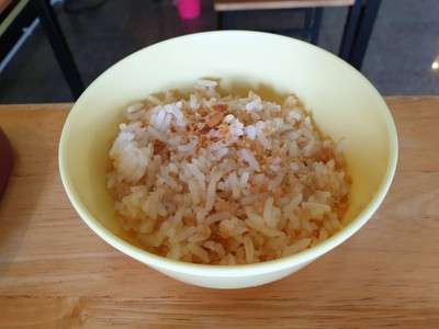 ข้าวผัดกระเทียม