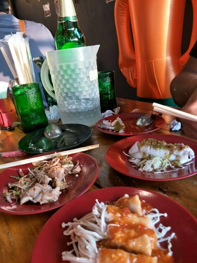 อาหาร หรือ เครื่องดื่ม