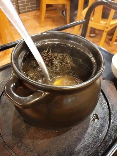 ซุปไก่ต้มผสมยาจีน