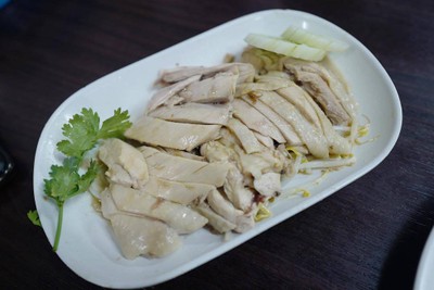 เมนูของร้าน บุญตงเกียรติ ข้าวมันไก่สิงคโปร์ ทองหล่อ