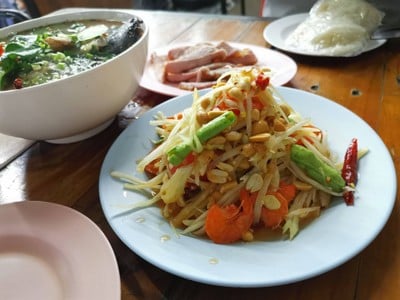 ลาบร้อยเอ็ด ลุงสมาน (ลาบร้อยเอ็ด) ลาบร้อยเอ็ด ลุงสมาน (ลาบร้อยเอ็ด)
