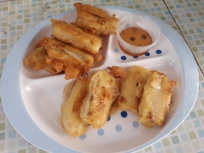 กล้วยทอดราดน้ำผึ้ง