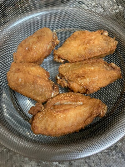 วิธีทำ ปีกไก่ทอดน้ำปลา