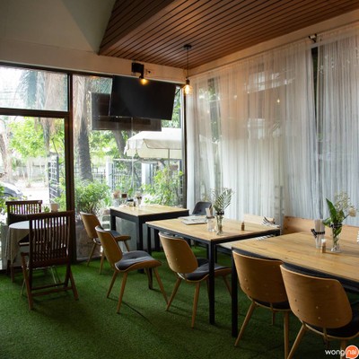 บรรยากาศ Gimmick Cafe & Restaurant gimmickcaferestaurant gimmickcaferestaurant