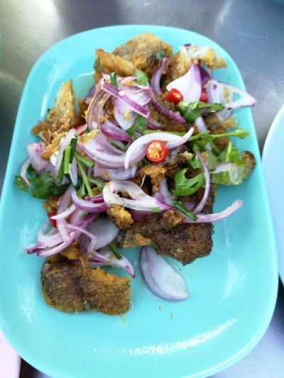 ยำปลาสลิด