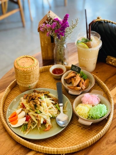 มะลิ คาเฟ่ Mali Cafe & cuisine