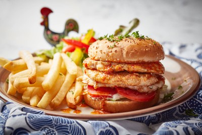 อาหาร หรือ เครื่องดื่ม