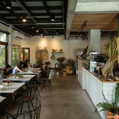 บรรยากาศ Poet House Cafe