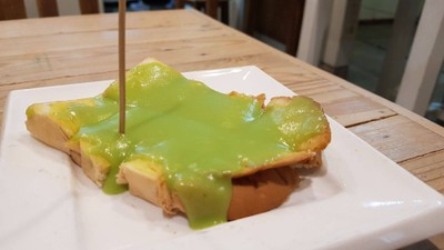 ขนมปังปิ้ง เนย+สังขยา