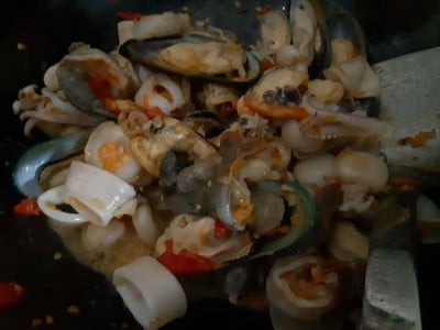 วิธีทำ ผัดฉ่าทะเล