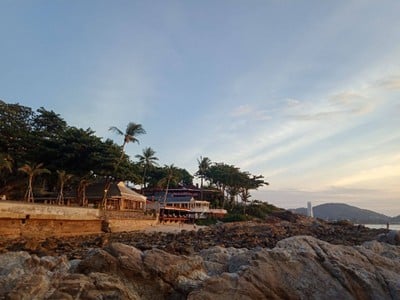 หาดกะหลิม