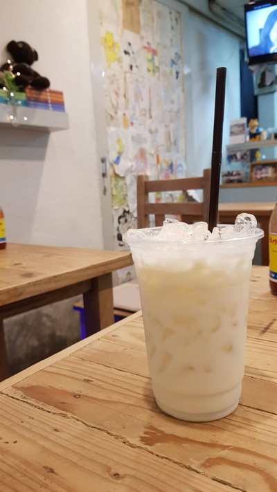 นมสดน้ำผึ้งเย็น