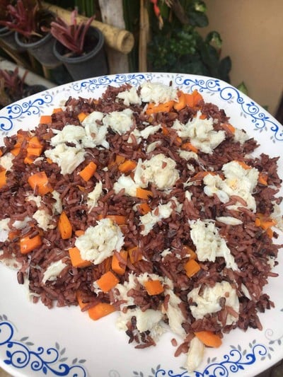 ข้าวไรซ์เบอรี่ผัดปูก้อน ข้าวไรซ์เบอรี่ผัดปูก้อน