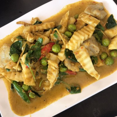 ผัดเขียวหวานแห้ง