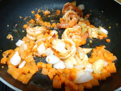 วิธีทำ ข้าวผัดจุ้ง