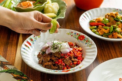 เมนูของร้าน Yoong Khao Hom แอมพาร์ค จุฬา