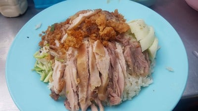 ปัญญาไก่มะระ สีลม