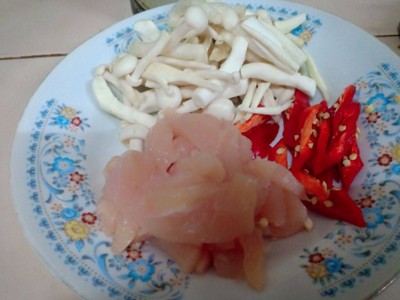 วิธีทำ ไก่ผัดซอสพริกไทยดำ