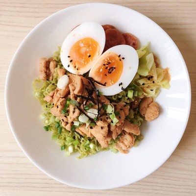 วิธีทำ 🌈บะหมี่ผัก ไก่อบน้ำผึ้ง