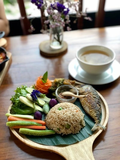 หร๋อย