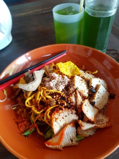 เมนูของร้าน มดแดง ก๋วยเตี๋ยวสุโขทัยบ้านสวน