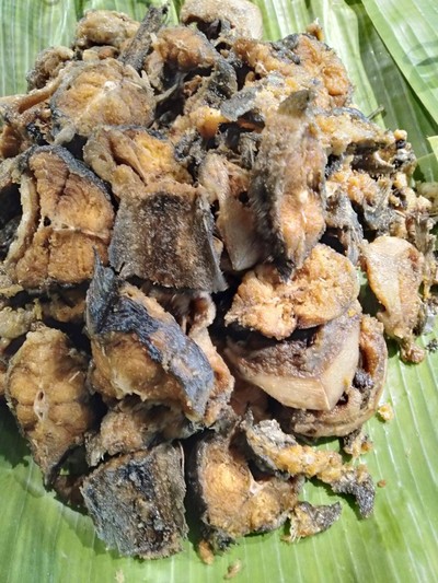 ปลาช่ิอนทอด