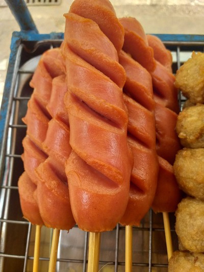 ใส้กรอกรมควัน