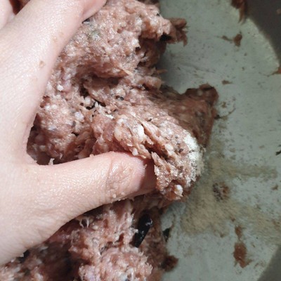 วิธีทำ หมูผัดหนำเลี๊ยบโรยกระเทียมเจียว วิธีทำ หมูผัดหนำเลี๊ยบโรยกระเทียมเจียว