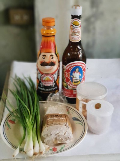 วิธีทำ เห็ดเข็มทองผัดต้นหอม