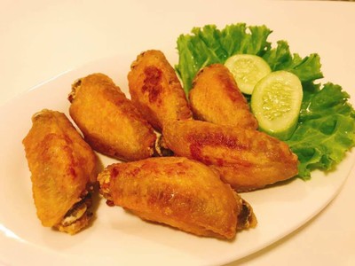 ปีกไก่ทอดน้ำปลา ปีกไก่ทอดน้ำปลา