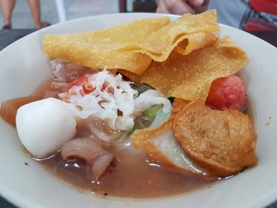 อาหาร หรือ เครื่องดื่ม