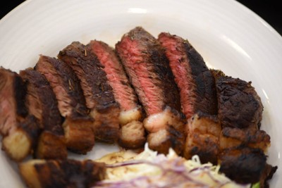 สเต็กเสือร้องไห้