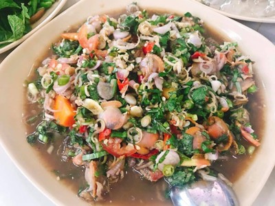 ยำหอยแครง