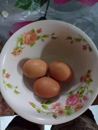 วิธีทำ ไข่เจียวหอมใหญ่ วิธีทำ ไข่เจียวหอมใหญ่