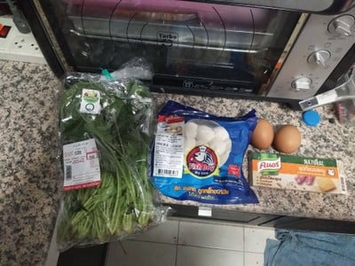 วิธีทำ ต้มจืดปวยเล้งลูกชิ้นปลาใส่ไข่