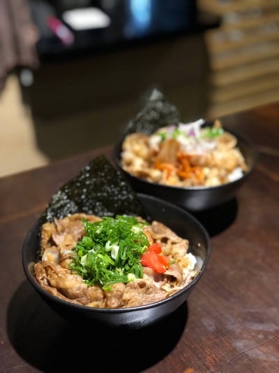 ข้าวหน้าเนื้อ