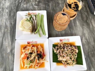 เมนูของร้าน Zaab แซ่บกระทะร้อน