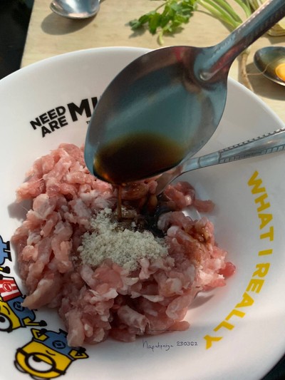 วิธีทำ เกี๊ยวทอดหมูสับ วิธีทำ เกี๊ยวทอดหมูสับ
