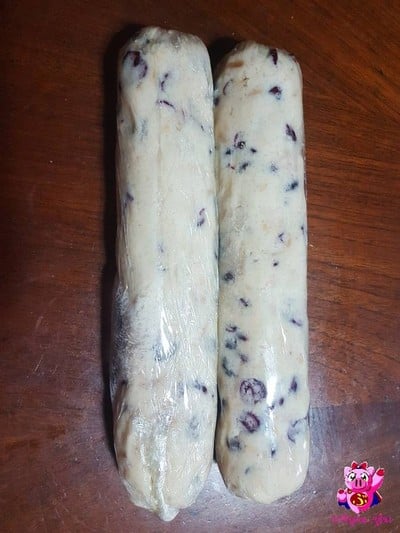 วิธีทำ Cranberry Almond Shortbread Cookies วิธีทำ Cranberry Almond Shortbread Cookies