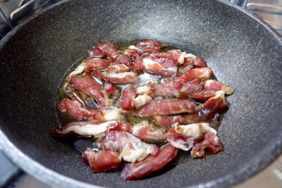 วิธีทำ หมูแดดเดียวทอด วิธีทำ หมูแดดเดียวทอด
