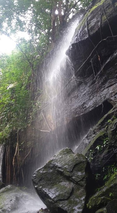 บรรยากาศ น้ำตกตาดฟ้า