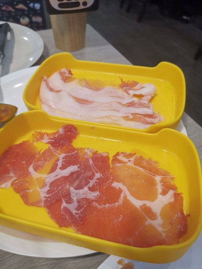 สามชั้นหมูสไลด์