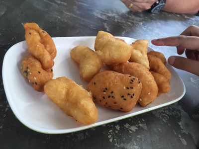 ปาท่องโก๋